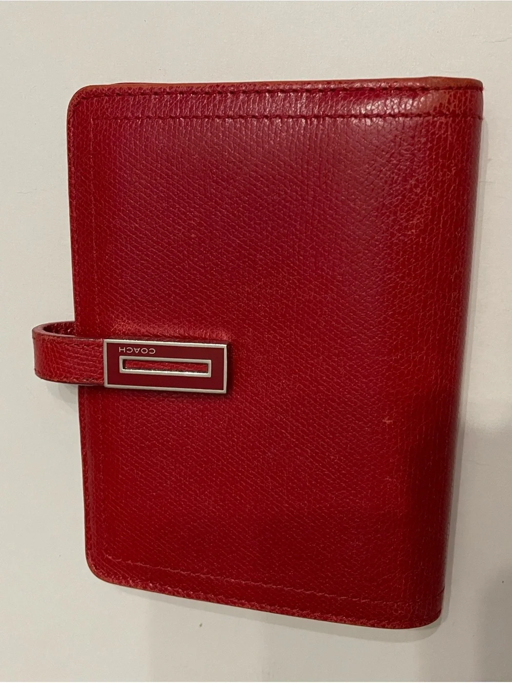 Coach vintage y2k Red Leather Compact Wallet euc comps $175 and up clean